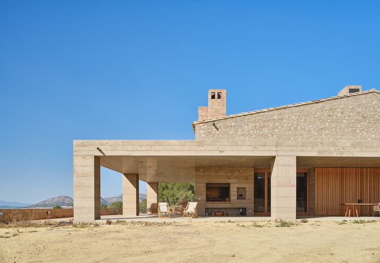 Complejo de Uso Mixto Alameda